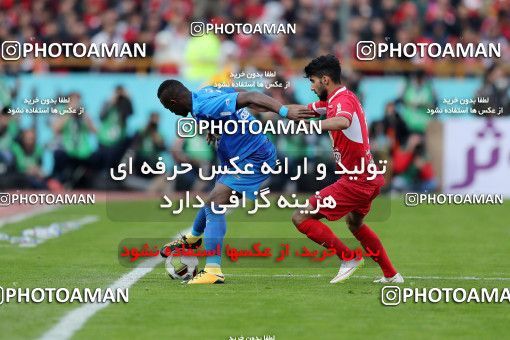 1021356, Tehran, Iran, لیگ برتر فوتبال ایران، Persian Gulf Cup، Week 25، Second Leg، Esteghlal 1 v 0 Persepolis on 2018/03/01 at Azadi Stadium