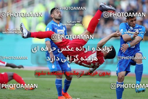 1021025, Tehran, Iran, لیگ برتر فوتبال ایران، Persian Gulf Cup، Week 25، Second Leg، Esteghlal 1 v 0 Persepolis on 2018/03/01 at Azadi Stadium