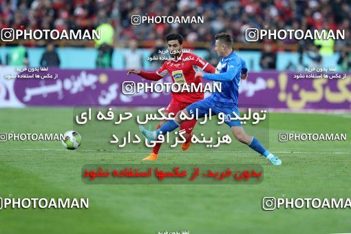 1021068, Tehran, Iran, لیگ برتر فوتبال ایران، Persian Gulf Cup، Week 25، Second Leg، Esteghlal 1 v 0 Persepolis on 2018/03/01 at Azadi Stadium