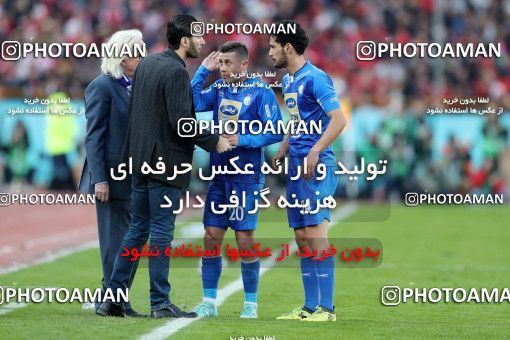 1021123, Tehran, Iran, لیگ برتر فوتبال ایران، Persian Gulf Cup، Week 25، Second Leg، Esteghlal 1 v 0 Persepolis on 2018/03/01 at Azadi Stadium