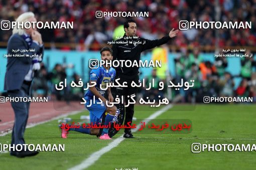 1021246, Tehran, Iran, لیگ برتر فوتبال ایران، Persian Gulf Cup، Week 25، Second Leg، Esteghlal 1 v 0 Persepolis on 2018/03/01 at Azadi Stadium