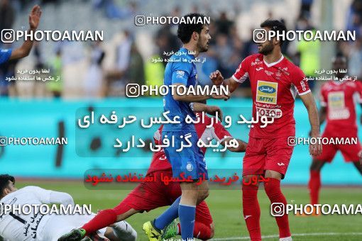 1020817, Tehran, Iran, لیگ برتر فوتبال ایران، Persian Gulf Cup، Week 25، Second Leg، Esteghlal 1 v 0 Persepolis on 2018/03/01 at Azadi Stadium