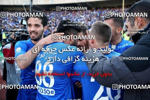 1021330, Tehran, Iran, لیگ برتر فوتبال ایران، Persian Gulf Cup، Week 25، Second Leg، Esteghlal 1 v 0 Persepolis on 2018/03/01 at Azadi Stadium