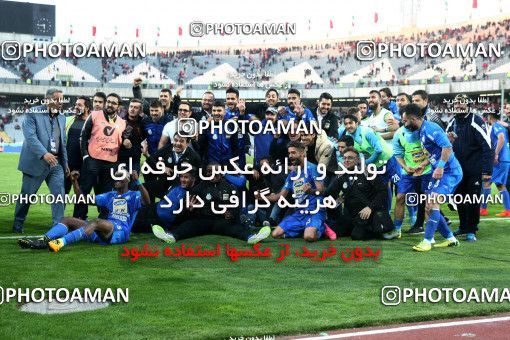 1020957, Tehran, Iran, لیگ برتر فوتبال ایران، Persian Gulf Cup، Week 25، Second Leg، Esteghlal 1 v 0 Persepolis on 2018/03/01 at Azadi Stadium