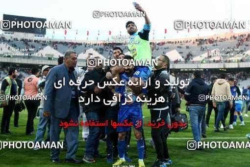 1021136, Tehran, Iran, لیگ برتر فوتبال ایران، Persian Gulf Cup، Week 25، Second Leg، Esteghlal 1 v 0 Persepolis on 2018/03/01 at Azadi Stadium