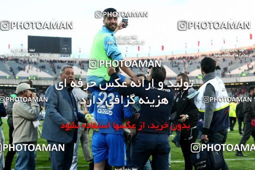 1021367, Tehran, Iran, لیگ برتر فوتبال ایران، Persian Gulf Cup، Week 25، Second Leg، Esteghlal 1 v 0 Persepolis on 2018/03/01 at Azadi Stadium