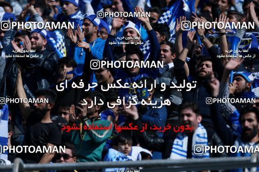 1018855, Tehran, Iran, لیگ برتر فوتبال ایران، Persian Gulf Cup، Week 25، Second Leg، Esteghlal 1 v 0 Persepolis on 2018/03/01 at Azadi Stadium