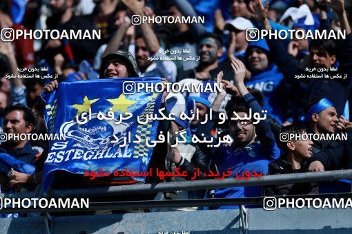 1018779, Tehran, Iran, لیگ برتر فوتبال ایران، Persian Gulf Cup، Week 25، Second Leg، Esteghlal 1 v 0 Persepolis on 2018/03/01 at Azadi Stadium
