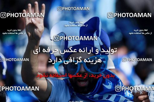 1018271, Tehran, Iran, لیگ برتر فوتبال ایران، Persian Gulf Cup، Week 25، Second Leg، Esteghlal 1 v 0 Persepolis on 2018/03/01 at Azadi Stadium