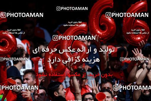 1018929, Tehran, Iran, لیگ برتر فوتبال ایران، Persian Gulf Cup، Week 25، Second Leg، Esteghlal 1 v 0 Persepolis on 2018/03/01 at Azadi Stadium