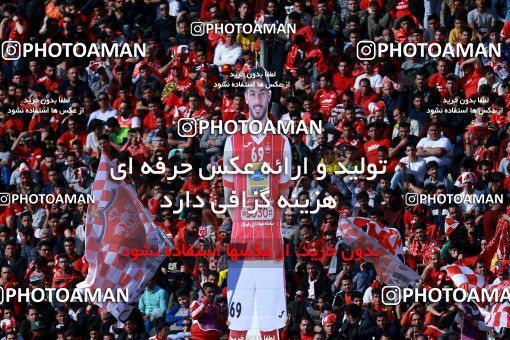 1018640, Tehran, Iran, لیگ برتر فوتبال ایران، Persian Gulf Cup، Week 25، Second Leg، Esteghlal 1 v 0 Persepolis on 2018/03/01 at Azadi Stadium