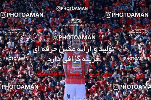 1018882, Tehran, Iran, لیگ برتر فوتبال ایران، Persian Gulf Cup، Week 25، Second Leg، Esteghlal 1 v 0 Persepolis on 2018/03/01 at Azadi Stadium