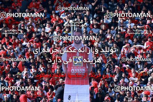 1019105, Tehran, Iran, لیگ برتر فوتبال ایران، Persian Gulf Cup، Week 25، Second Leg، Esteghlal 1 v 0 Persepolis on 2018/03/01 at Azadi Stadium