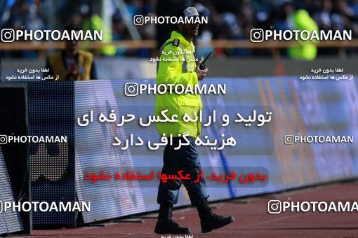 1018306, Tehran, Iran, لیگ برتر فوتبال ایران، Persian Gulf Cup، Week 25، Second Leg، Esteghlal 1 v 0 Persepolis on 2018/03/01 at Azadi Stadium