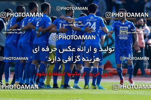 1018246, Tehran, Iran, لیگ برتر فوتبال ایران، Persian Gulf Cup، Week 25، Second Leg، Esteghlal 1 v 0 Persepolis on 2018/03/01 at Azadi Stadium
