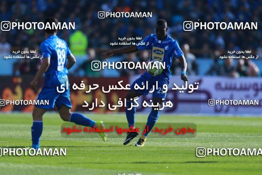 1018305, Tehran, Iran, لیگ برتر فوتبال ایران، Persian Gulf Cup، Week 25، Second Leg، Esteghlal 1 v 0 Persepolis on 2018/03/01 at Azadi Stadium