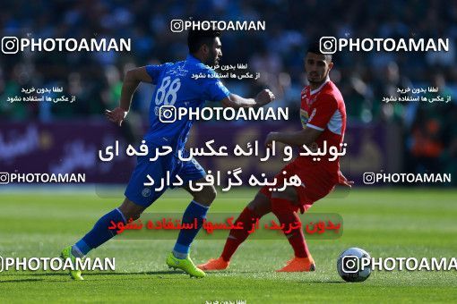 1018389, Tehran, Iran, لیگ برتر فوتبال ایران، Persian Gulf Cup، Week 25، Second Leg، Esteghlal 1 v 0 Persepolis on 2018/03/01 at Azadi Stadium