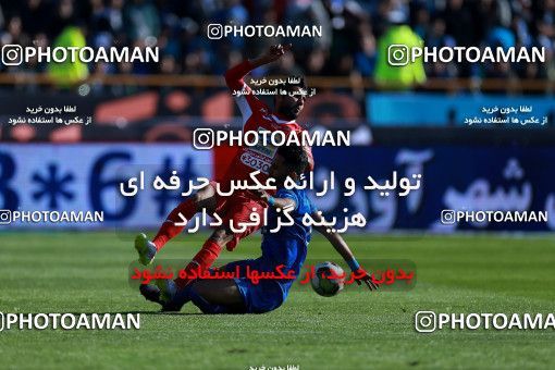 1018368, Tehran, Iran, لیگ برتر فوتبال ایران، Persian Gulf Cup، Week 25، Second Leg، Esteghlal 1 v 0 Persepolis on 2018/03/01 at Azadi Stadium