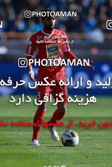 1018550, Tehran, Iran, لیگ برتر فوتبال ایران، Persian Gulf Cup، Week 25، Second Leg، Esteghlal 1 v 0 Persepolis on 2018/03/01 at Azadi Stadium