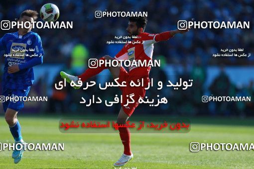 1018560, Tehran, Iran, لیگ برتر فوتبال ایران، Persian Gulf Cup، Week 25، Second Leg، Esteghlal 1 v 0 Persepolis on 2018/03/01 at Azadi Stadium