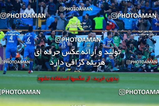 1018480, Tehran, Iran, لیگ برتر فوتبال ایران، Persian Gulf Cup، Week 25، Second Leg، Esteghlal 1 v 0 Persepolis on 2018/03/01 at Azadi Stadium