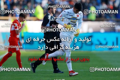 1018807, Tehran, Iran, لیگ برتر فوتبال ایران، Persian Gulf Cup، Week 25، Second Leg، Esteghlal 1 v 0 Persepolis on 2018/03/01 at Azadi Stadium