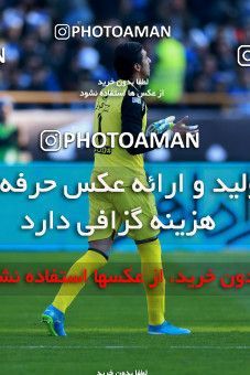 1018353, Tehran, Iran, لیگ برتر فوتبال ایران، Persian Gulf Cup، Week 25، Second Leg، Esteghlal 1 v 0 Persepolis on 2018/03/01 at Azadi Stadium