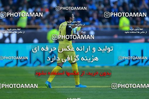 1019005, Tehran, Iran, لیگ برتر فوتبال ایران، Persian Gulf Cup، Week 25، Second Leg، Esteghlal 1 v 0 Persepolis on 2018/03/01 at Azadi Stadium