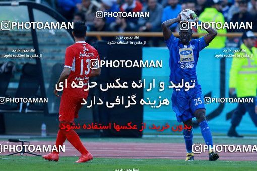 1018740, Tehran, Iran, لیگ برتر فوتبال ایران، Persian Gulf Cup، Week 25، Second Leg، Esteghlal 1 v 0 Persepolis on 2018/03/01 at Azadi Stadium