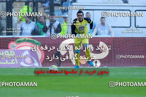 1018267, Tehran, Iran, لیگ برتر فوتبال ایران، Persian Gulf Cup، Week 25، Second Leg، Esteghlal 1 v 0 Persepolis on 2018/03/01 at Azadi Stadium