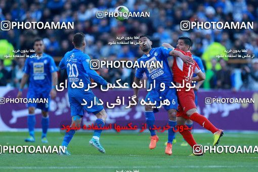 1018352, Tehran, Iran, لیگ برتر فوتبال ایران، Persian Gulf Cup، Week 25، Second Leg، Esteghlal 1 v 0 Persepolis on 2018/03/01 at Azadi Stadium