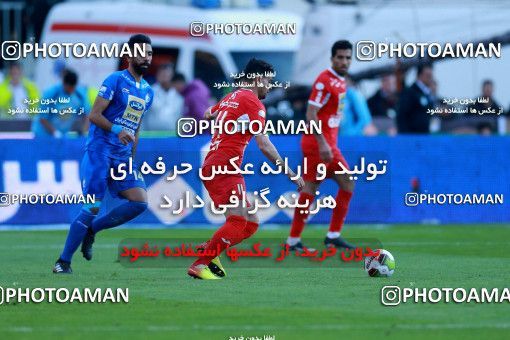 1018903, Tehran, Iran, لیگ برتر فوتبال ایران، Persian Gulf Cup، Week 25، Second Leg، Esteghlal 1 v 0 Persepolis on 2018/03/01 at Azadi Stadium