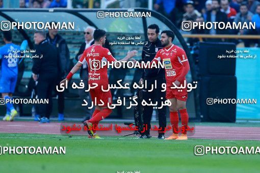 1018980, Tehran, Iran, لیگ برتر فوتبال ایران، Persian Gulf Cup، Week 25، Second Leg، Esteghlal 1 v 0 Persepolis on 2018/03/01 at Azadi Stadium