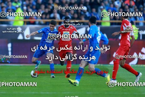 1018944, Tehran, Iran, لیگ برتر فوتبال ایران، Persian Gulf Cup، Week 25، Second Leg، Esteghlal 1 v 0 Persepolis on 2018/03/01 at Azadi Stadium