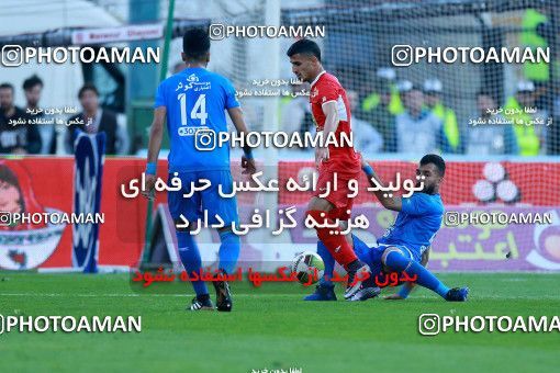 1018552, Tehran, Iran, لیگ برتر فوتبال ایران، Persian Gulf Cup، Week 25، Second Leg، Esteghlal 1 v 0 Persepolis on 2018/03/01 at Azadi Stadium