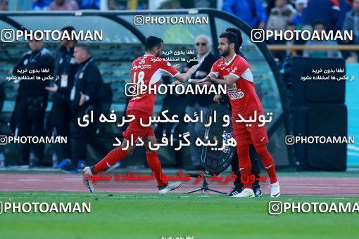 1019057, Tehran, Iran, لیگ برتر فوتبال ایران، Persian Gulf Cup، Week 25، Second Leg، Esteghlal 1 v 0 Persepolis on 2018/03/01 at Azadi Stadium