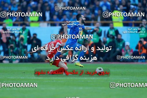 1018795, Tehran, Iran, لیگ برتر فوتبال ایران، Persian Gulf Cup، Week 25، Second Leg، Esteghlal 1 v 0 Persepolis on 2018/03/01 at Azadi Stadium