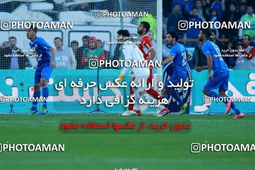 1018791, Tehran, Iran, لیگ برتر فوتبال ایران، Persian Gulf Cup، Week 25، Second Leg، Esteghlal 1 v 0 Persepolis on 2018/03/01 at Azadi Stadium