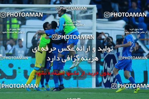 1018354, Tehran, Iran, لیگ برتر فوتبال ایران، Persian Gulf Cup، Week 25، Second Leg، Esteghlal 1 v 0 Persepolis on 2018/03/01 at Azadi Stadium