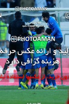 1018290, Tehran, Iran, لیگ برتر فوتبال ایران، Persian Gulf Cup، Week 25، Second Leg، Esteghlal 1 v 0 Persepolis on 2018/03/01 at Azadi Stadium