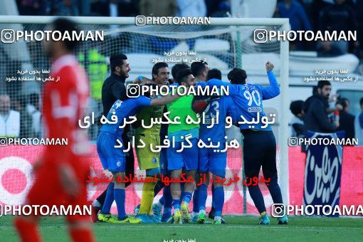1018535, Tehran, Iran, لیگ برتر فوتبال ایران، Persian Gulf Cup، Week 25، Second Leg، Esteghlal 1 v 0 Persepolis on 2018/03/01 at Azadi Stadium