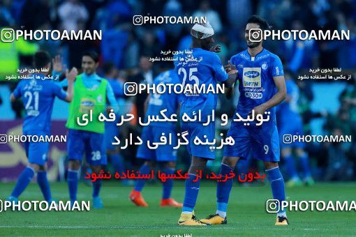 1018415, Tehran, Iran, لیگ برتر فوتبال ایران، Persian Gulf Cup، Week 25، Second Leg، Esteghlal 1 v 0 Persepolis on 2018/03/01 at Azadi Stadium