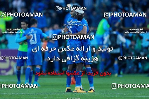1018523, Tehran, Iran, لیگ برتر فوتبال ایران، Persian Gulf Cup، Week 25، Second Leg، Esteghlal 1 v 0 Persepolis on 2018/03/01 at Azadi Stadium