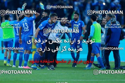1018360, Tehran, Iran, لیگ برتر فوتبال ایران، Persian Gulf Cup، Week 25، Second Leg، Esteghlal 1 v 0 Persepolis on 2018/03/01 at Azadi Stadium