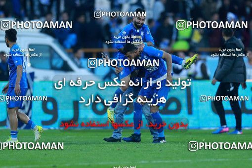 1018294, Tehran, Iran, لیگ برتر فوتبال ایران، Persian Gulf Cup، Week 25، Second Leg، Esteghlal 1 v 0 Persepolis on 2018/03/01 at Azadi Stadium