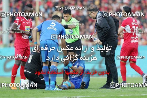 1140642, Tehran, Iran, لیگ برتر فوتبال ایران، Persian Gulf Cup، Week 25، Second Leg، Esteghlal 1 v 0 Persepolis on 2018/03/01 at Azadi Stadium