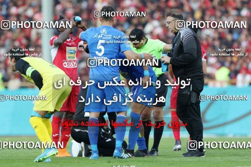 1140906, Tehran, Iran, لیگ برتر فوتبال ایران، Persian Gulf Cup، Week 25، Second Leg، Esteghlal 1 v 0 Persepolis on 2018/03/01 at Azadi Stadium