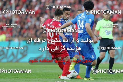 1140985, Tehran, Iran, لیگ برتر فوتبال ایران، Persian Gulf Cup، Week 25، Second Leg، Esteghlal 1 v 0 Persepolis on 2018/03/01 at Azadi Stadium