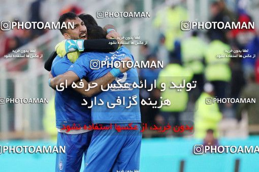 1141185, Tehran, Iran, لیگ برتر فوتبال ایران، Persian Gulf Cup، Week 25، Second Leg، Esteghlal 1 v 0 Persepolis on 2018/03/01 at Azadi Stadium