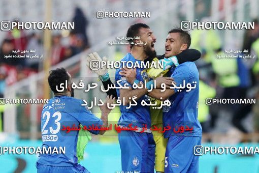 1141177, Tehran, Iran, لیگ برتر فوتبال ایران، Persian Gulf Cup، Week 25، Second Leg، Esteghlal 1 v 0 Persepolis on 2018/03/01 at Azadi Stadium